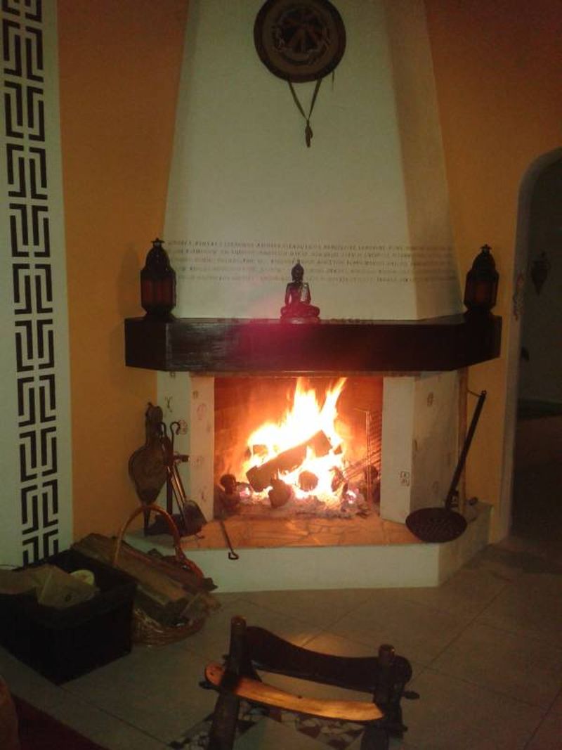 Bois de chauffage pour d'agréables flambées livré sur les Pennes Mirabeau 13170 par AbBois