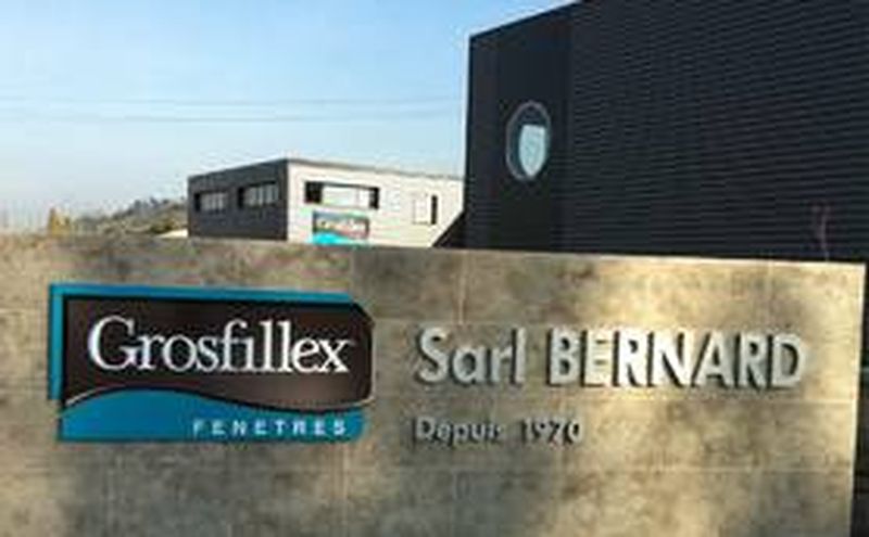 PVC/ALU Vitrolles-Marignane SARL BERNARD - GROSFILLEX PVC/ALU Vitrolles-Marignane SARL BERNARD - GROSFILLEX